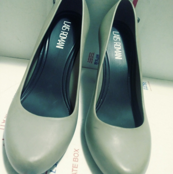 LAIS ROMANI UPSCALE SILICONE RUBBER 👠 - Picture 3 of 6